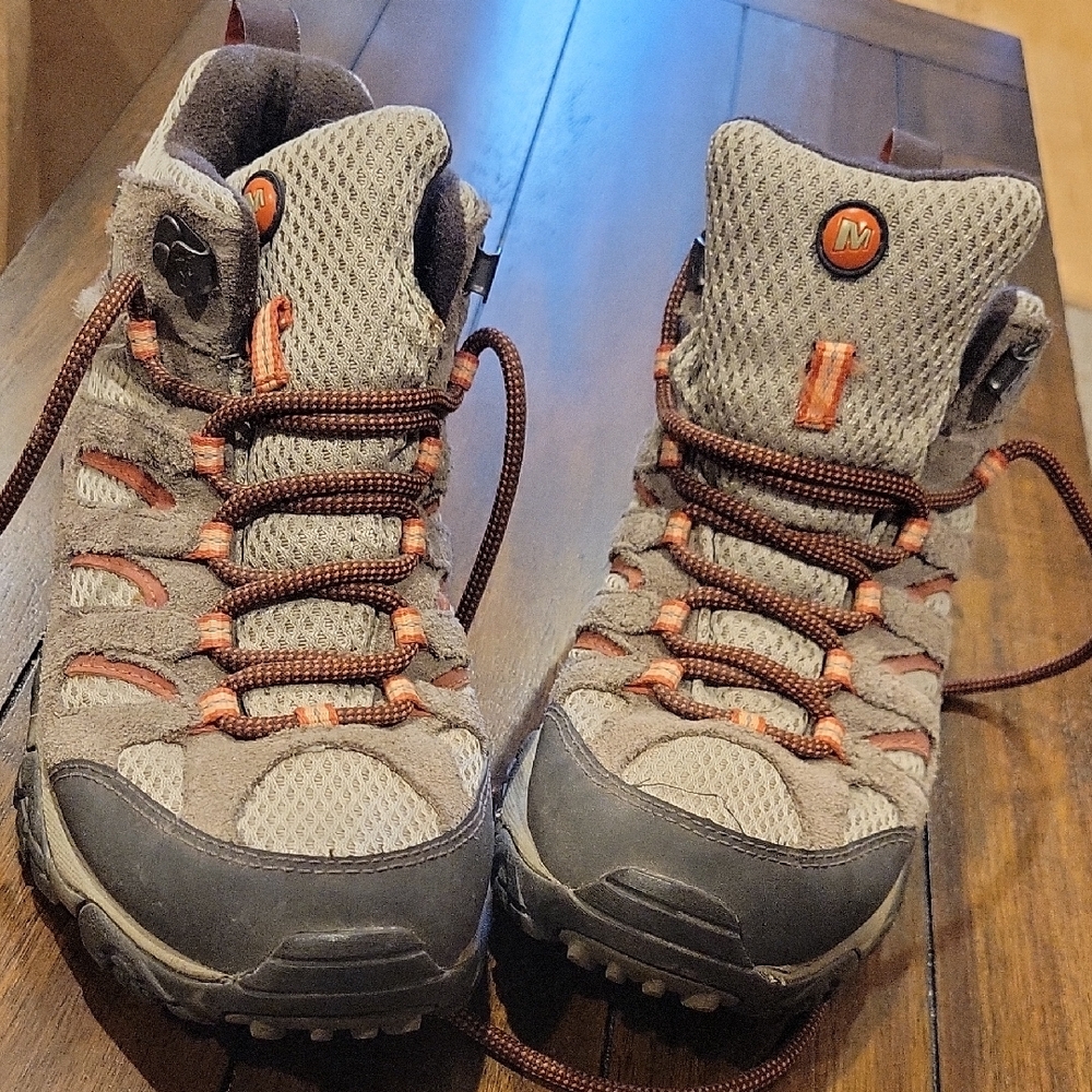 Merrell Hiking Boots - Gray and Orange
